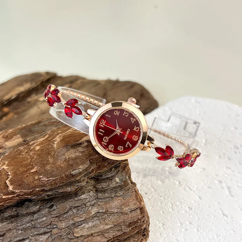 Montre Femme Quartz Élégante Bracelet Alliage Diamants