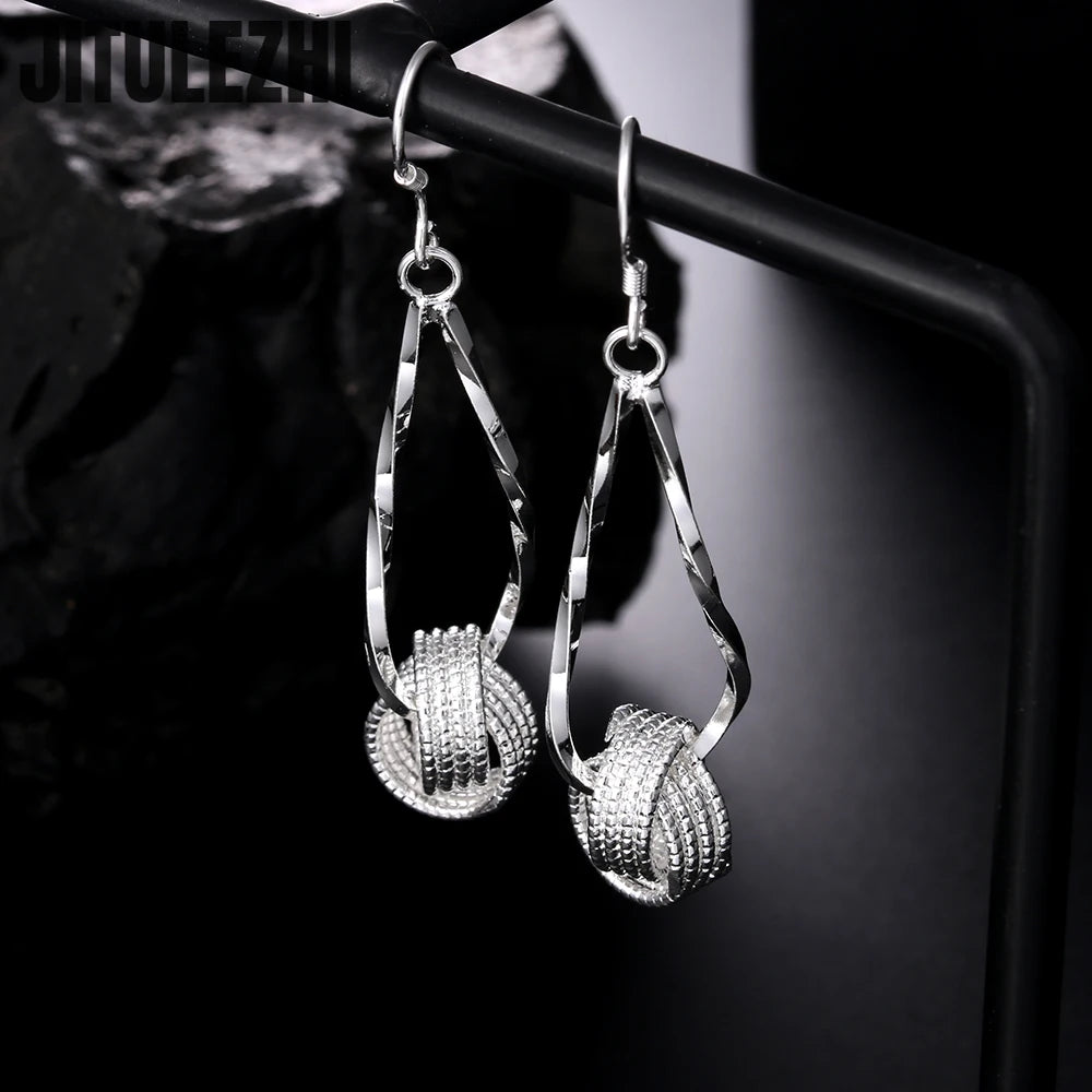 Boucles d’Oreilles Longues en Argent 925 & Moissanite