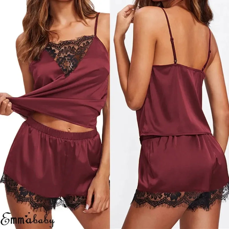 Ensemble Pyjama Femme Satin & Dentelle – Caraco + Short, Sexy & Élégant