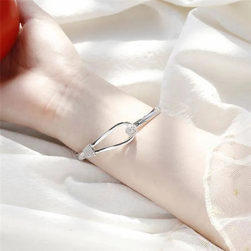 Bracelet Jonc Fleur Femme Argent 925 – Ajustable & Élégant | Aurata Style