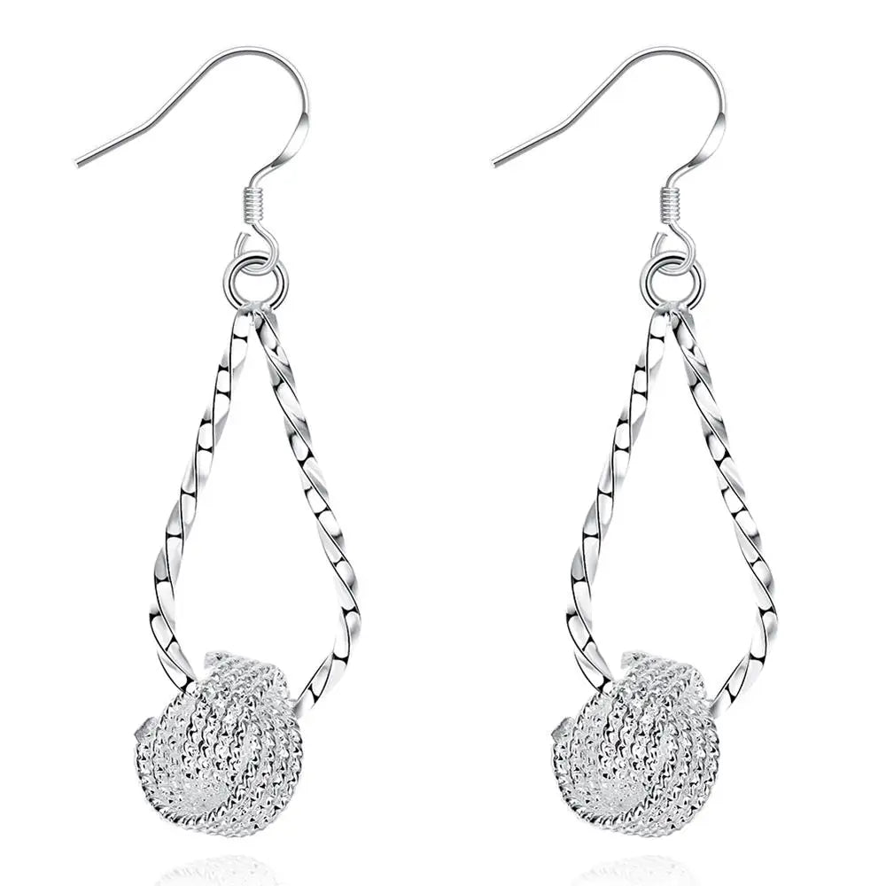 Boucles d’Oreilles Longues en Argent 925 & Moissanite