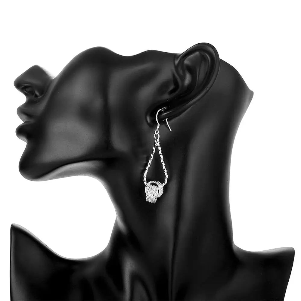 Boucles d’Oreilles Longues en Argent 925 & Moissanite