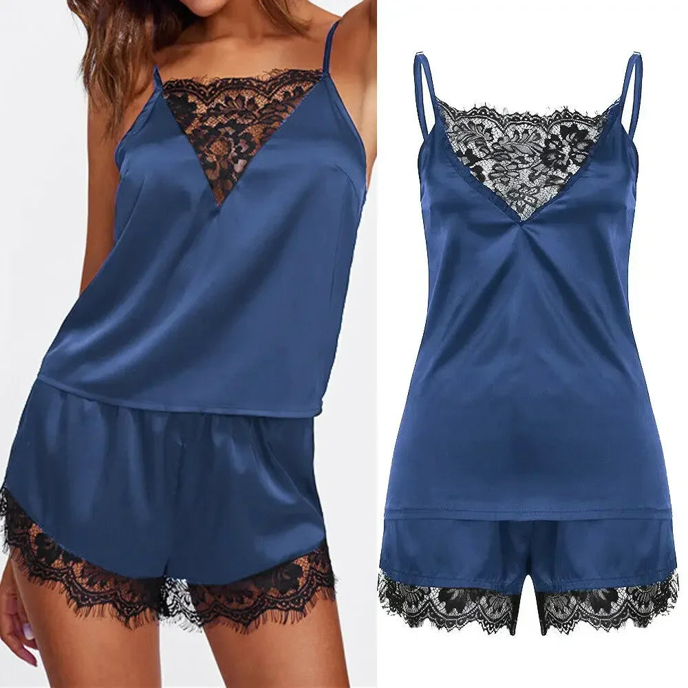 Ensemble Pyjama Femme Satin & Dentelle – Caraco + Short, Sexy & Élégant
